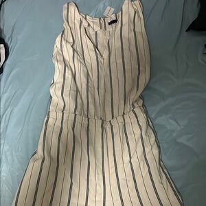 Striped Sleeveless jumpsuit